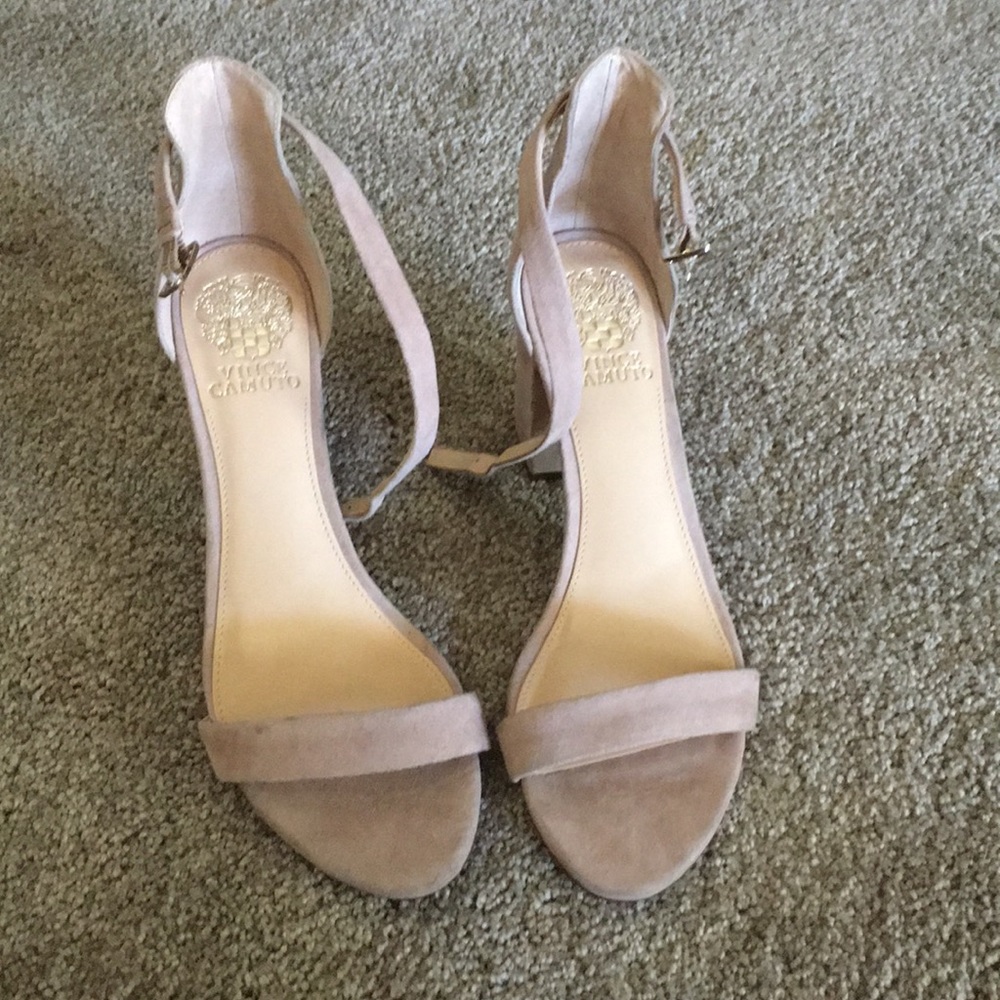 Vince Camuto Blush Heel